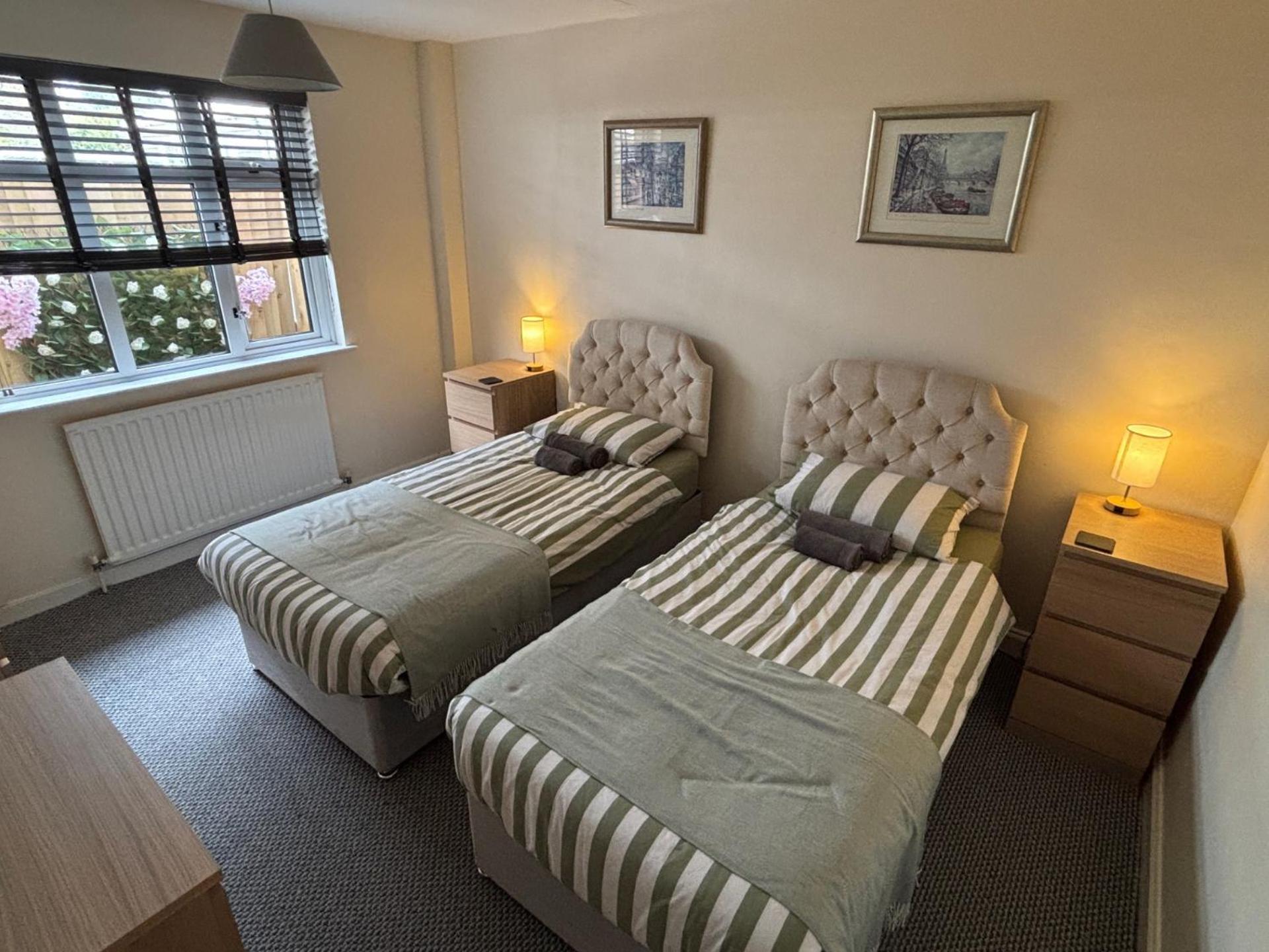 Holbury B&B Fawley ภายนอก รูปภาพ